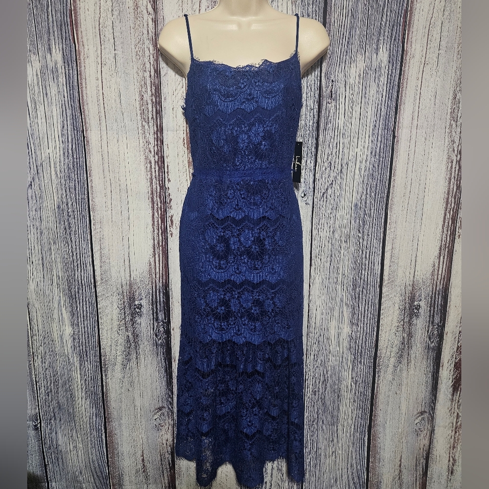 Lulus lace midi dress